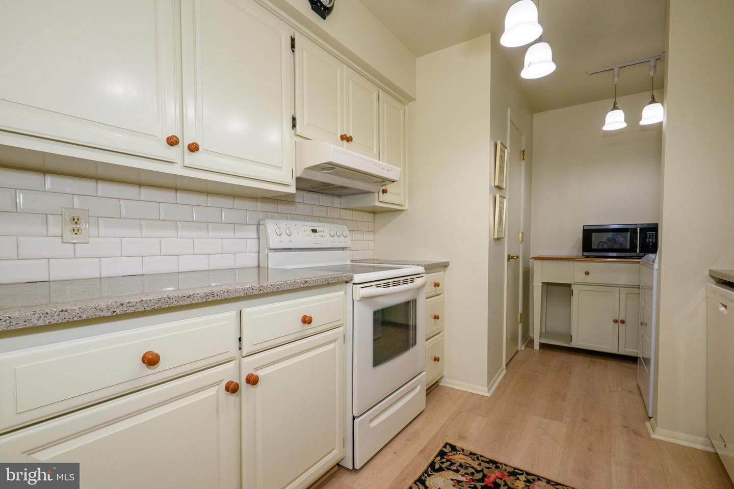 28 Stonewood Place photo 6