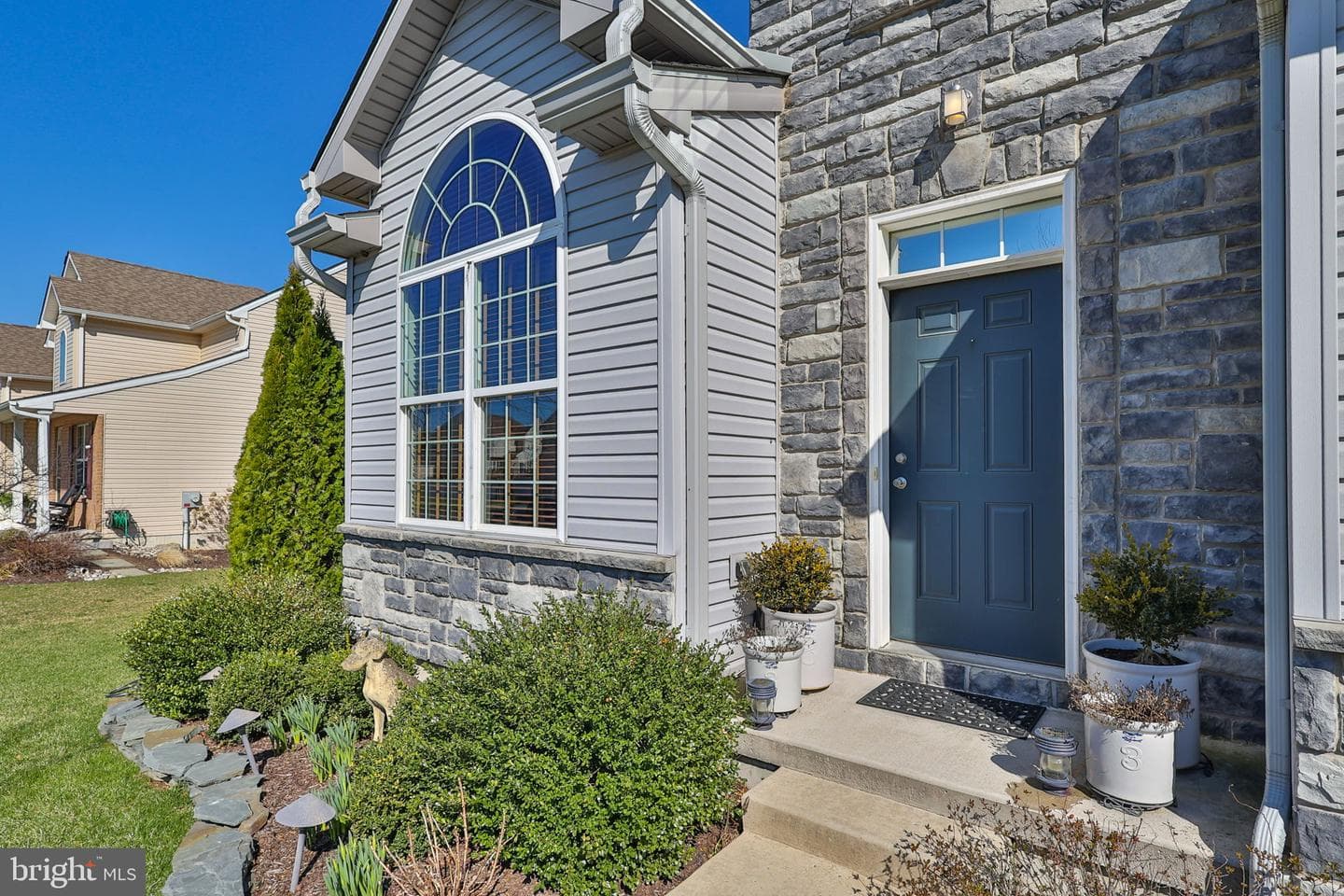 3872 Mink Road photo 2