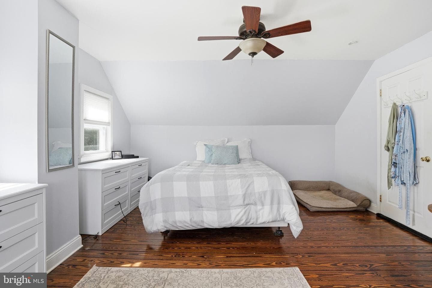 316 S Leh St photo 21