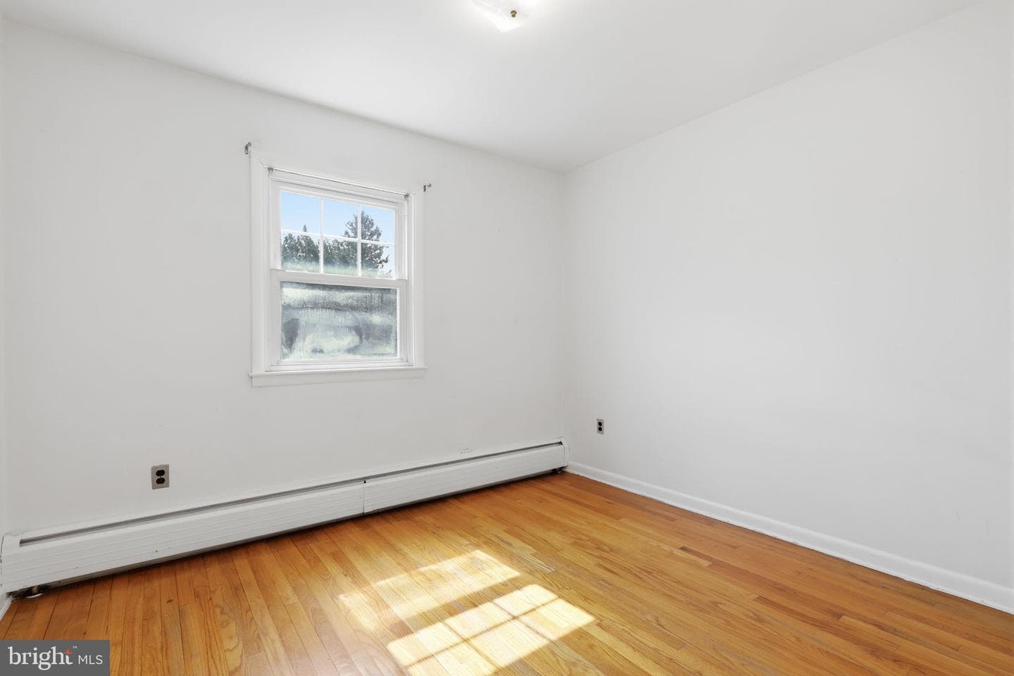739 Henry Drive photo 20