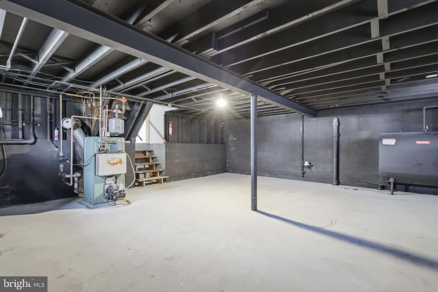 739 Henry Drive photo 30