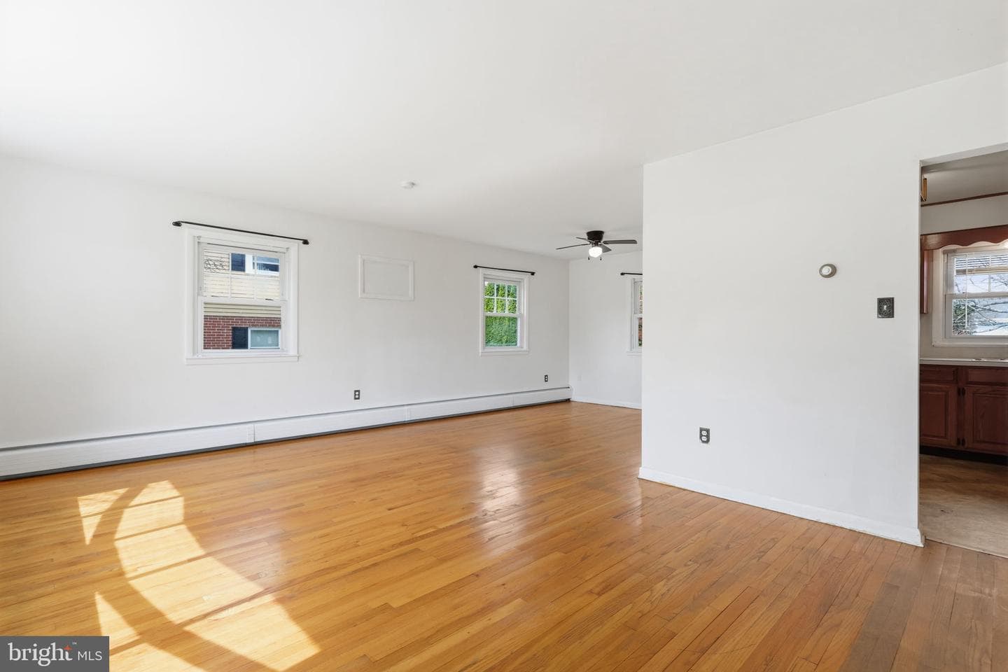 739 Henry Drive photo 5