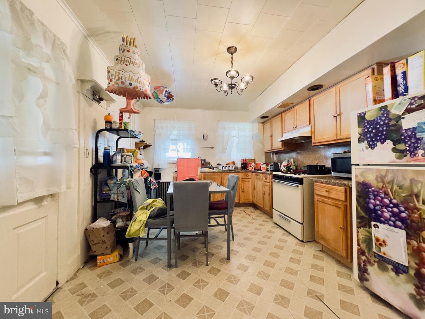 423 N Railroad Street photo 18