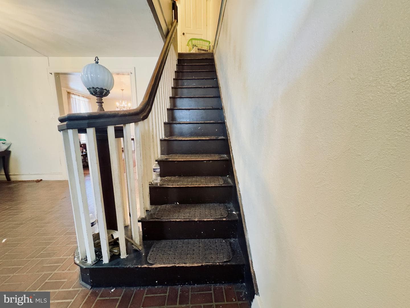 423 N Railroad Street photo 21