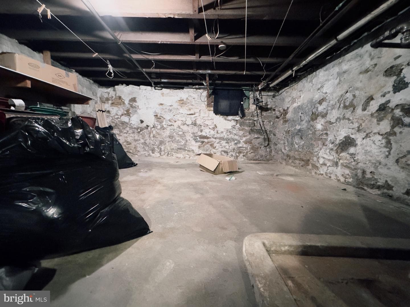 423 N Railroad Street photo 32