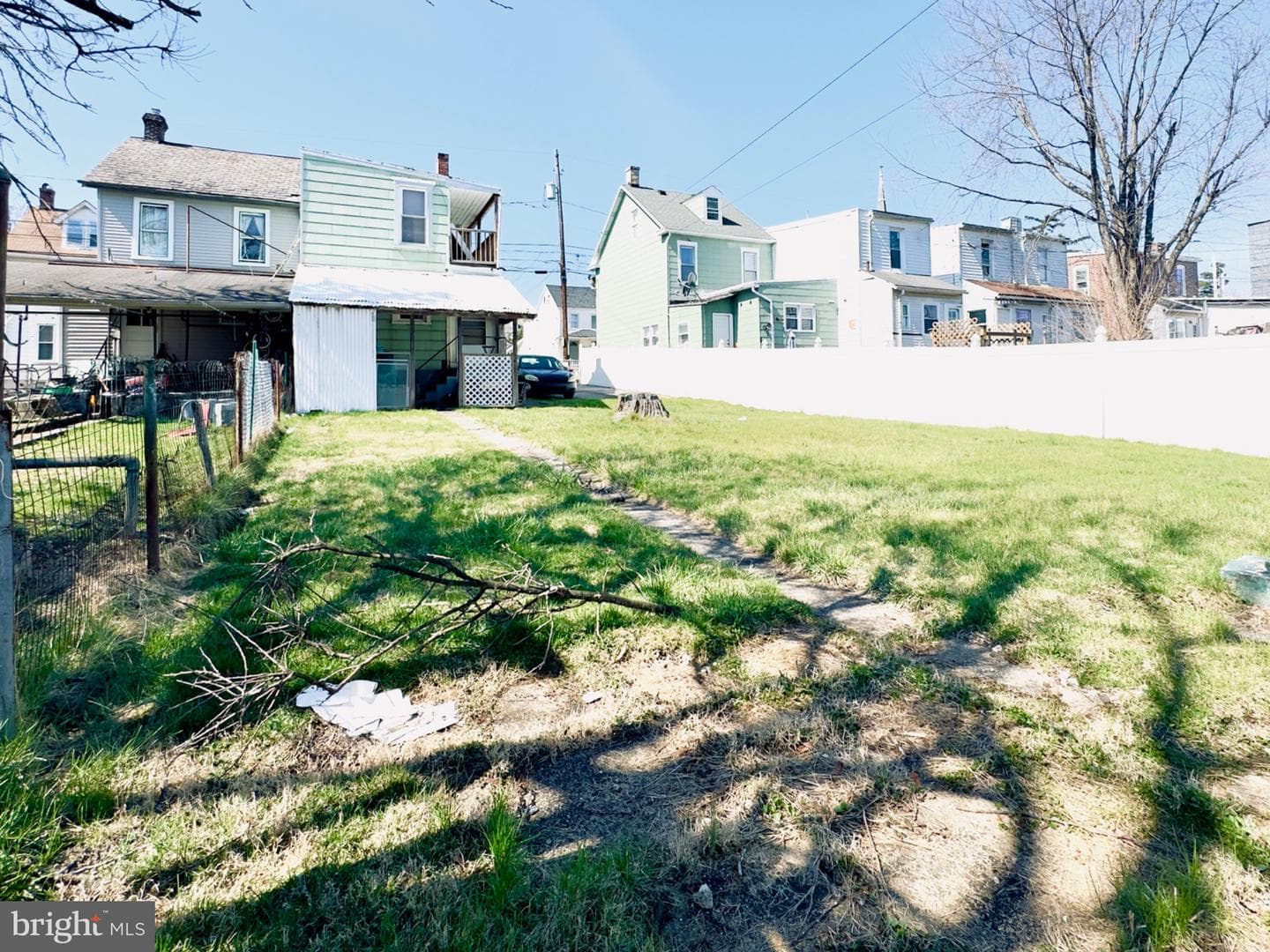 423 N Railroad Street photo 7