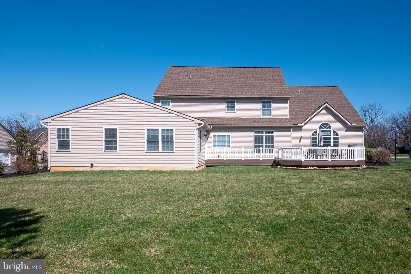 3350 Bay Hill Dr N photo 8