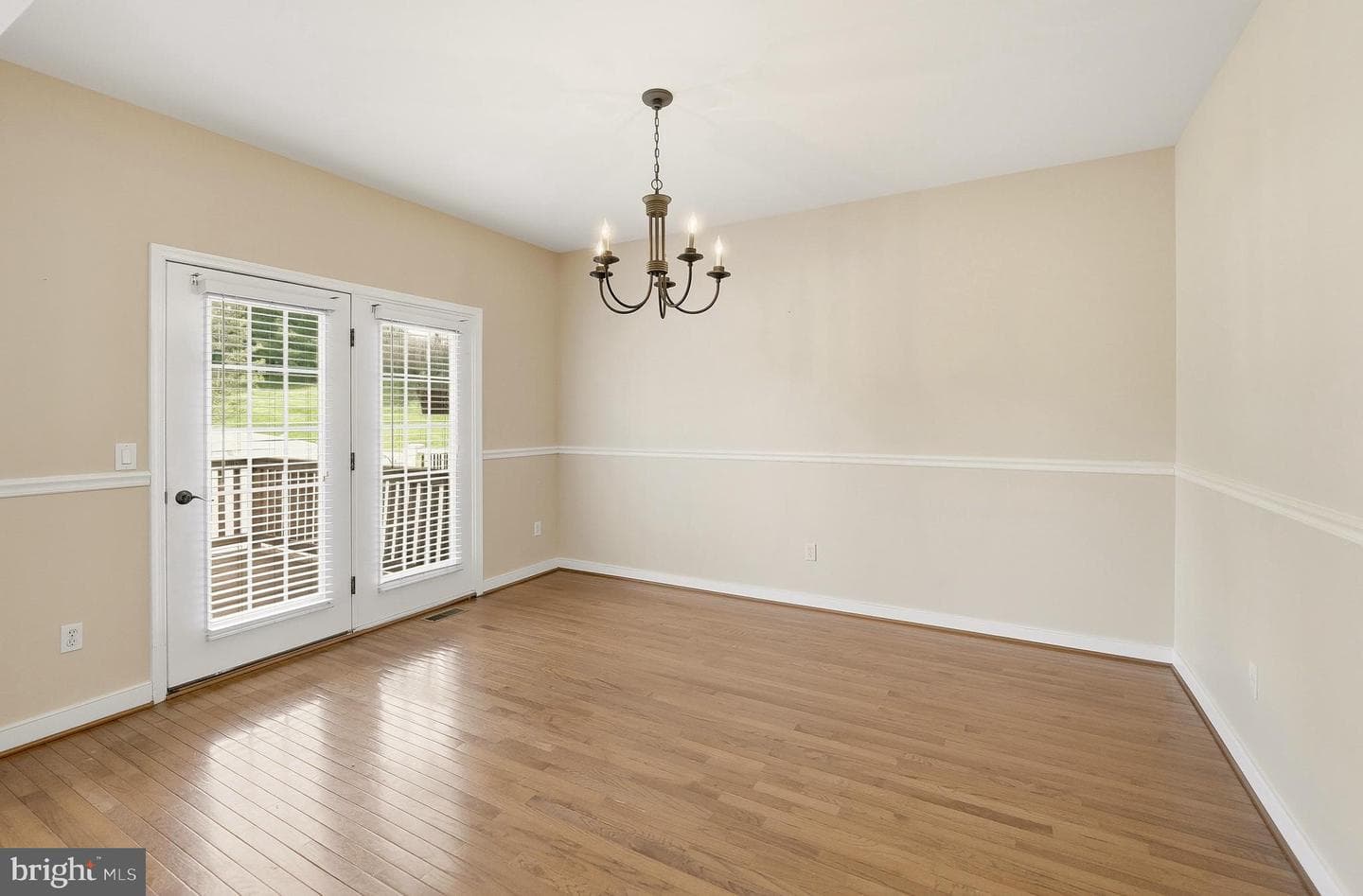 2493 Thistle Road photo 8