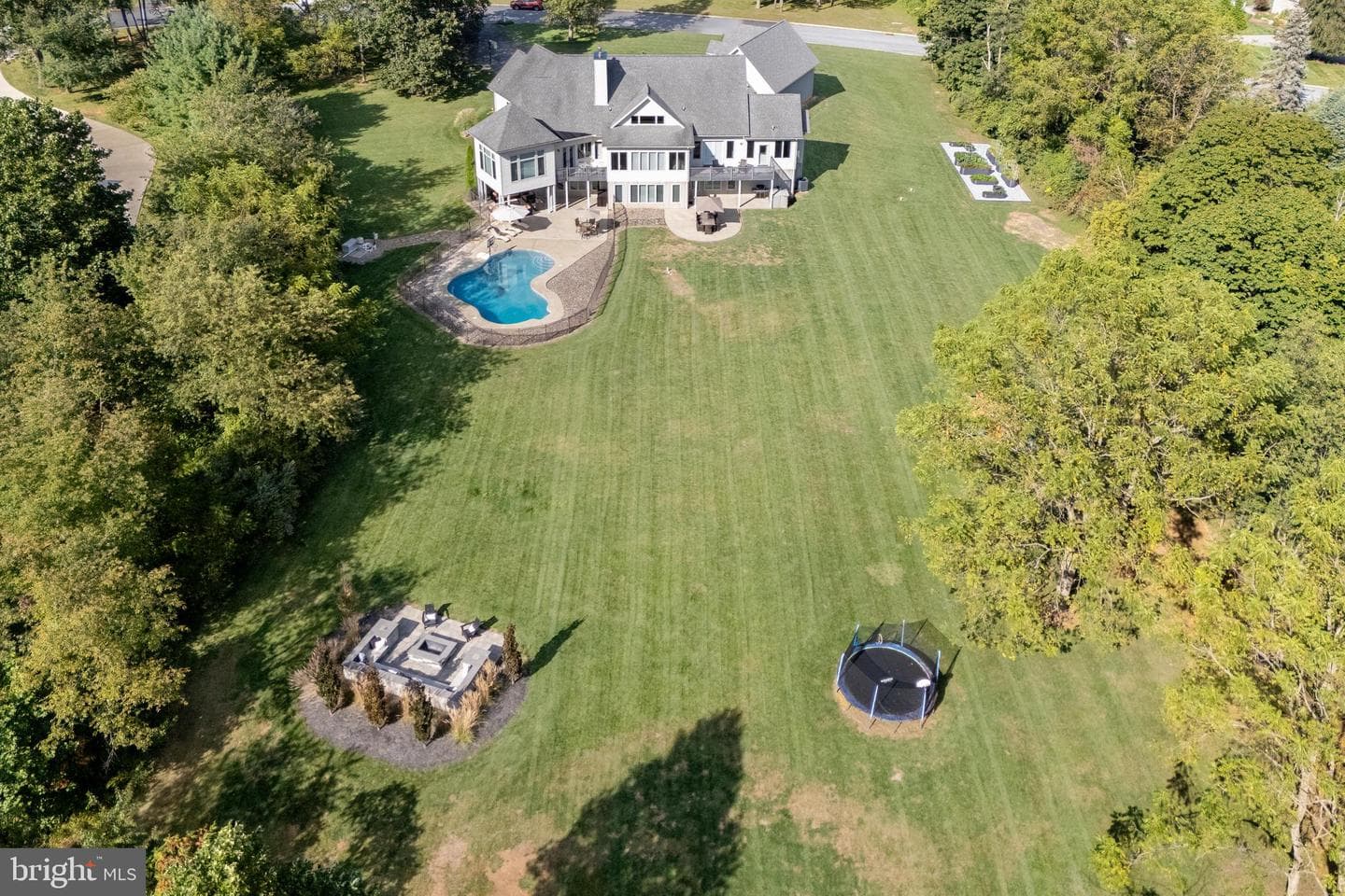 6410 Sweetbriar Lane photo 8