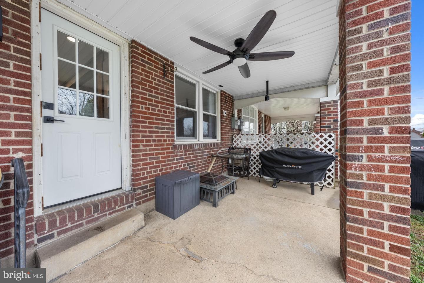 240 5th Street photo 27