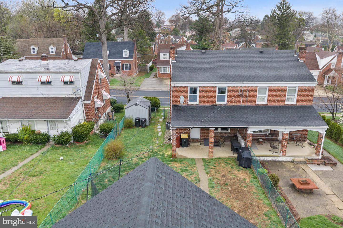 240 5th Street photo 31