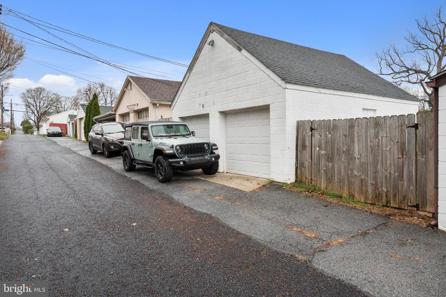 240 5th Street photo 33