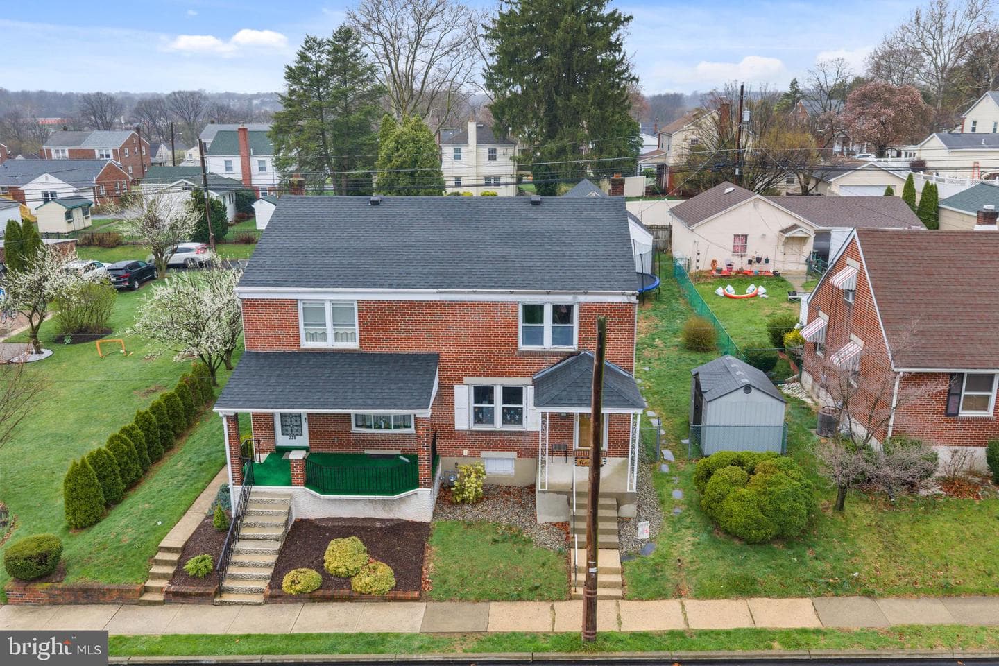 240 5th Street photo 36