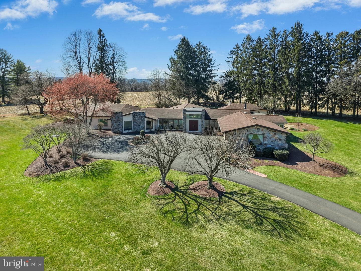 2334 Riverbend Road