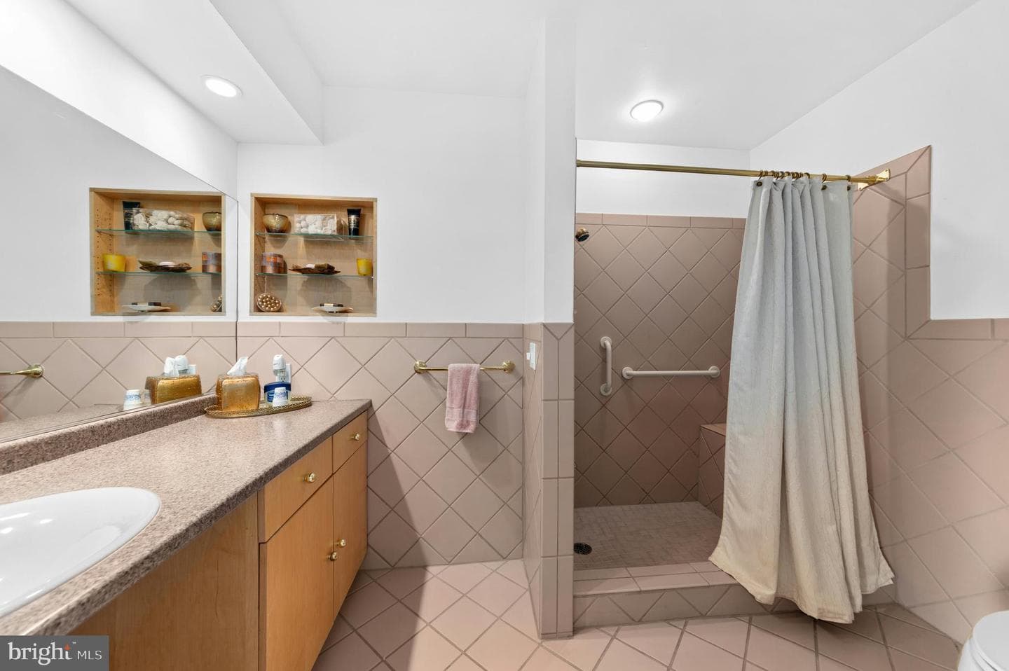 2334 Riverbend Road photo 29