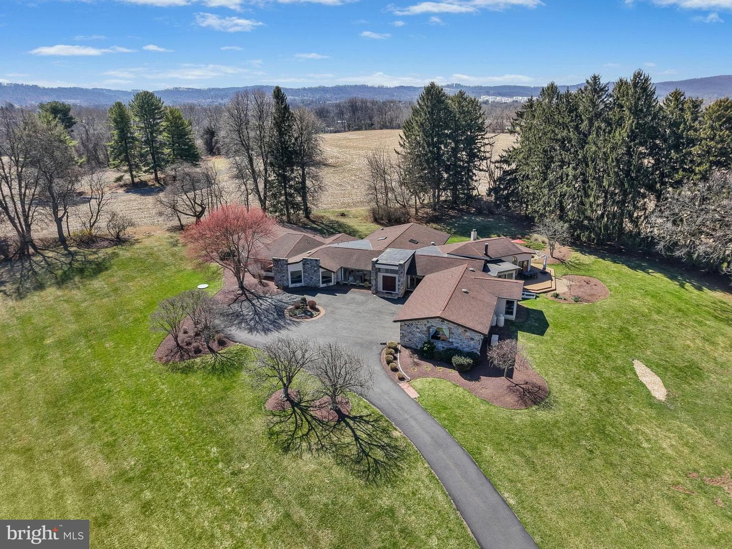 2334 Riverbend Road photo 43