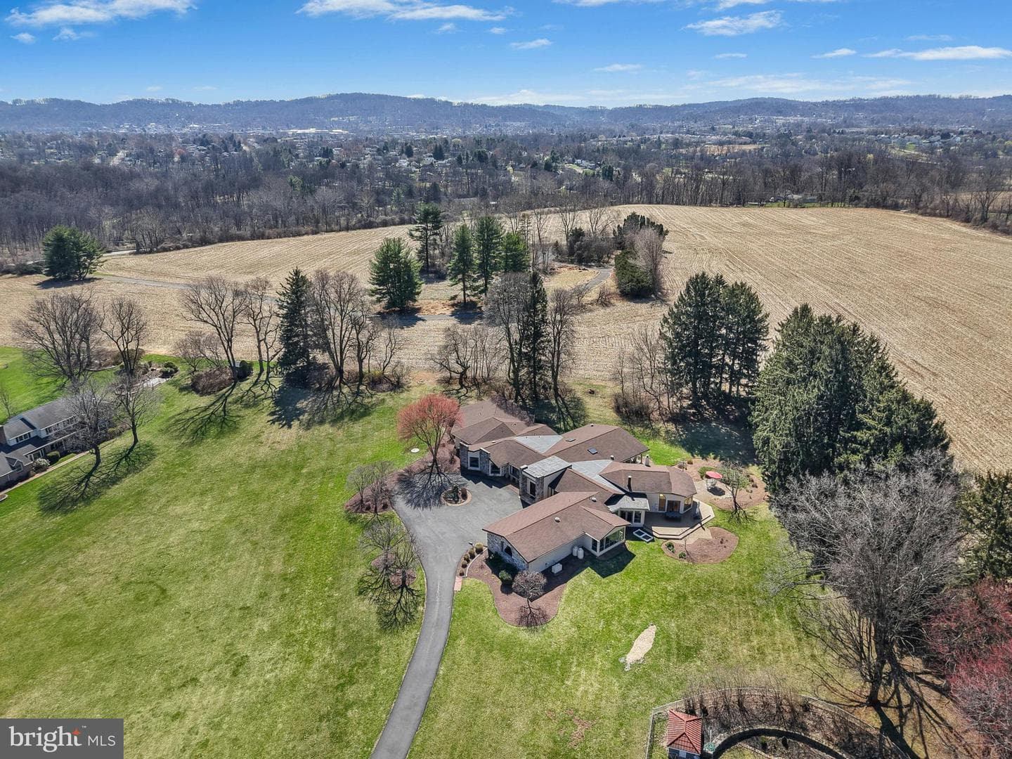 2334 Riverbend Road photo 44