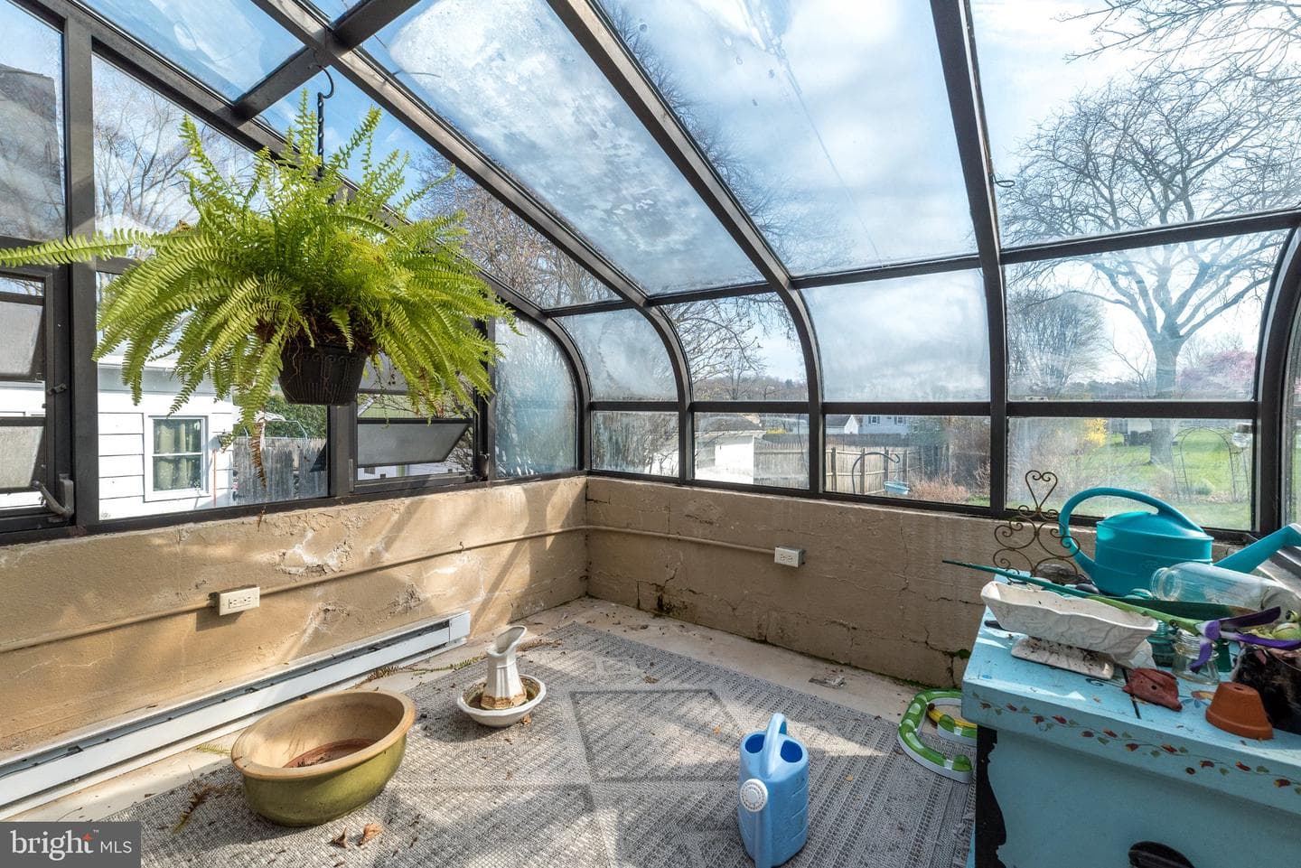 520 Thomas Street photo 25