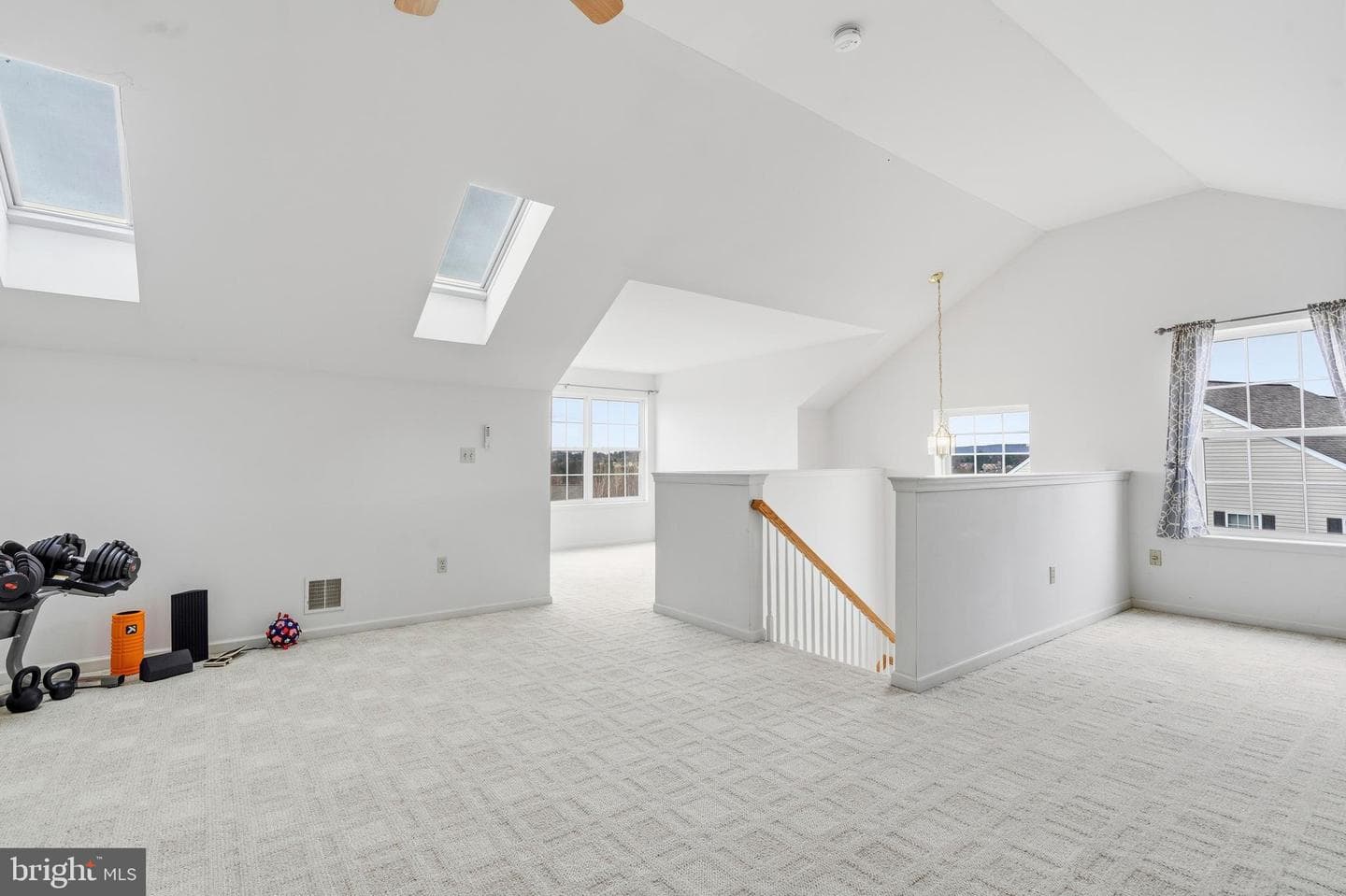 5261 Dartmouth Drive photo 23