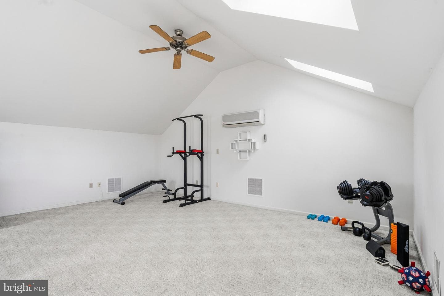 5261 Dartmouth Drive photo 24