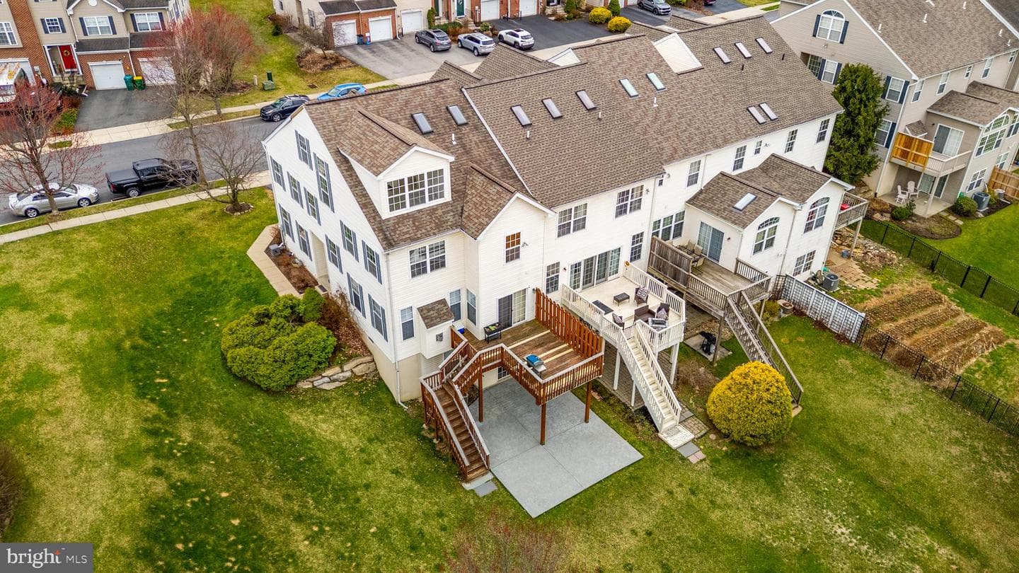 5261 Dartmouth Drive photo 34