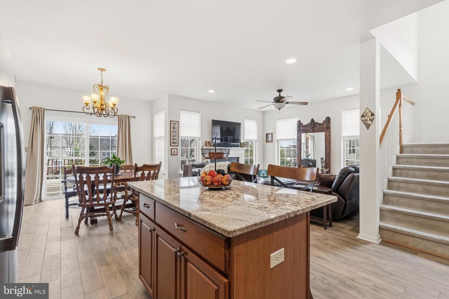 5261 Dartmouth Drive photo 4