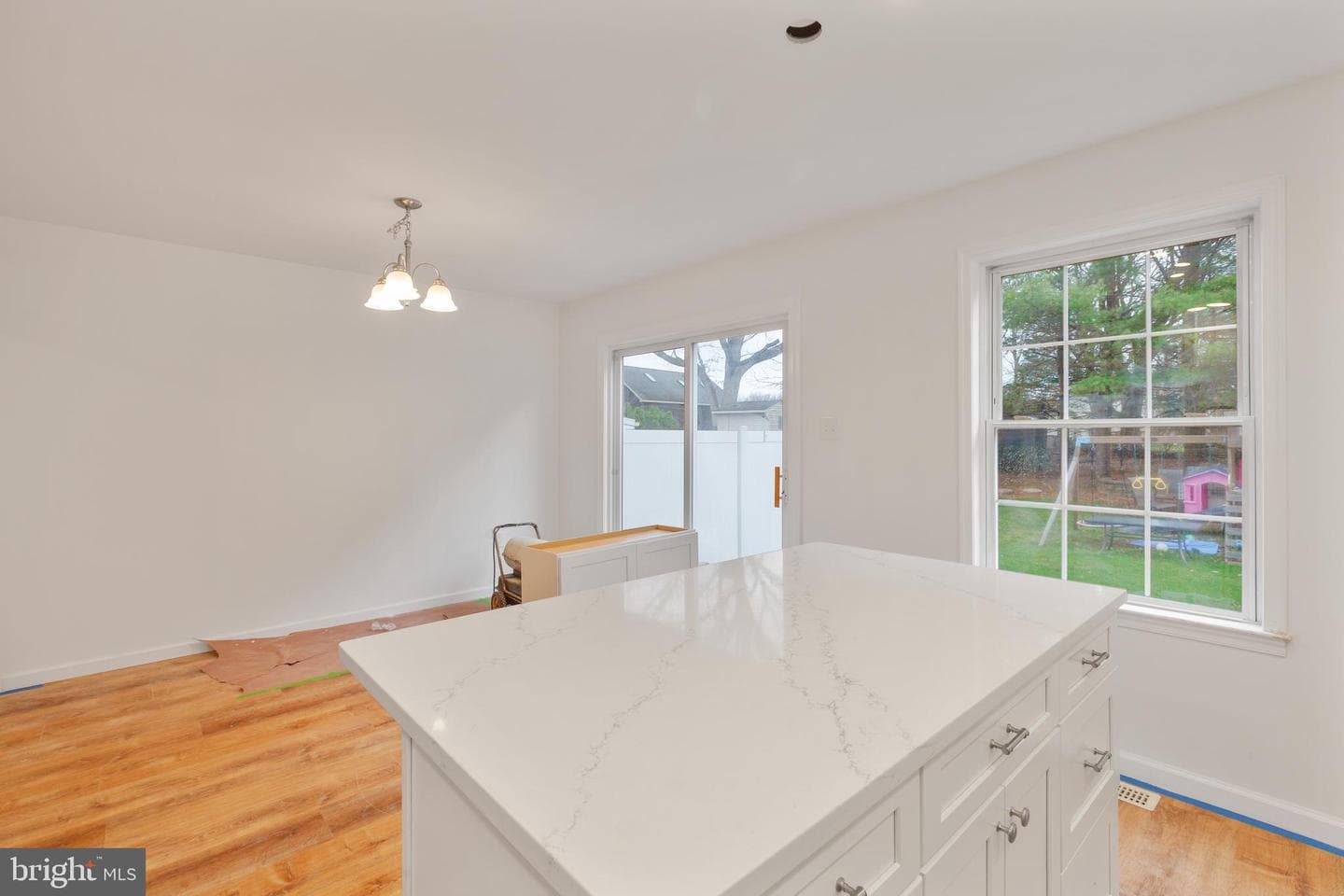 8014 Heritage Drive photo 24
