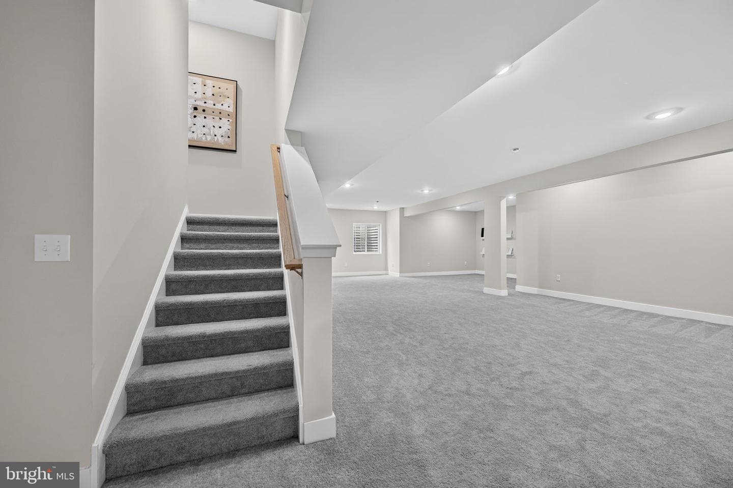 1130 Frank Street photo 31