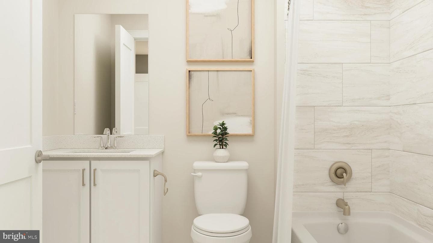 1135 Frank Street photo 5