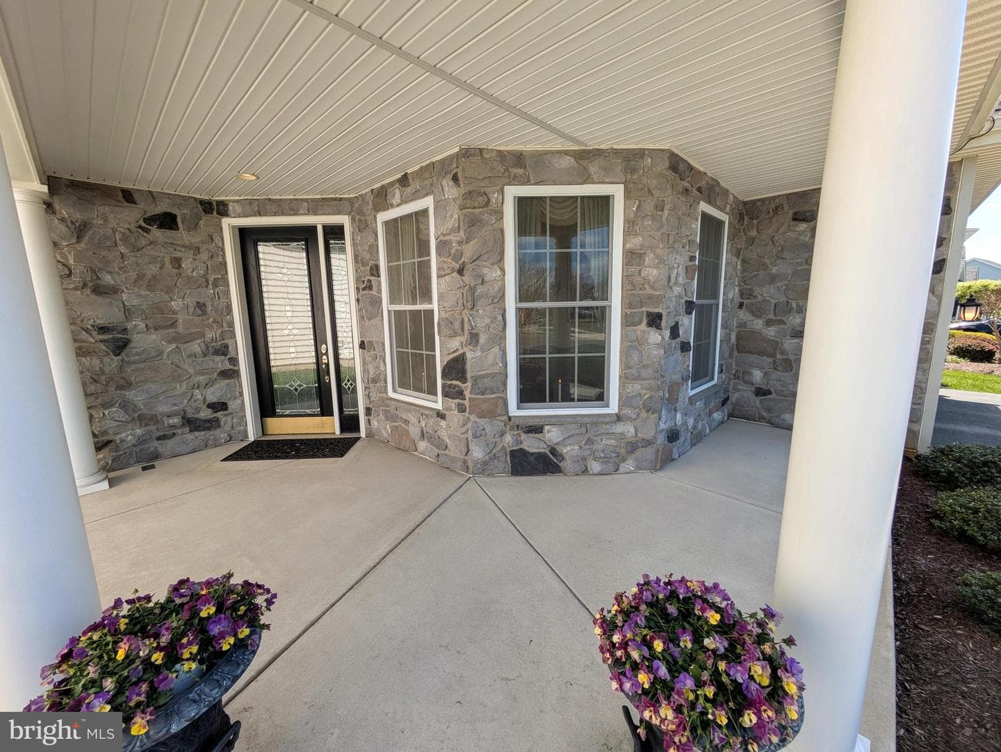 4362 Founders Drive photo 4