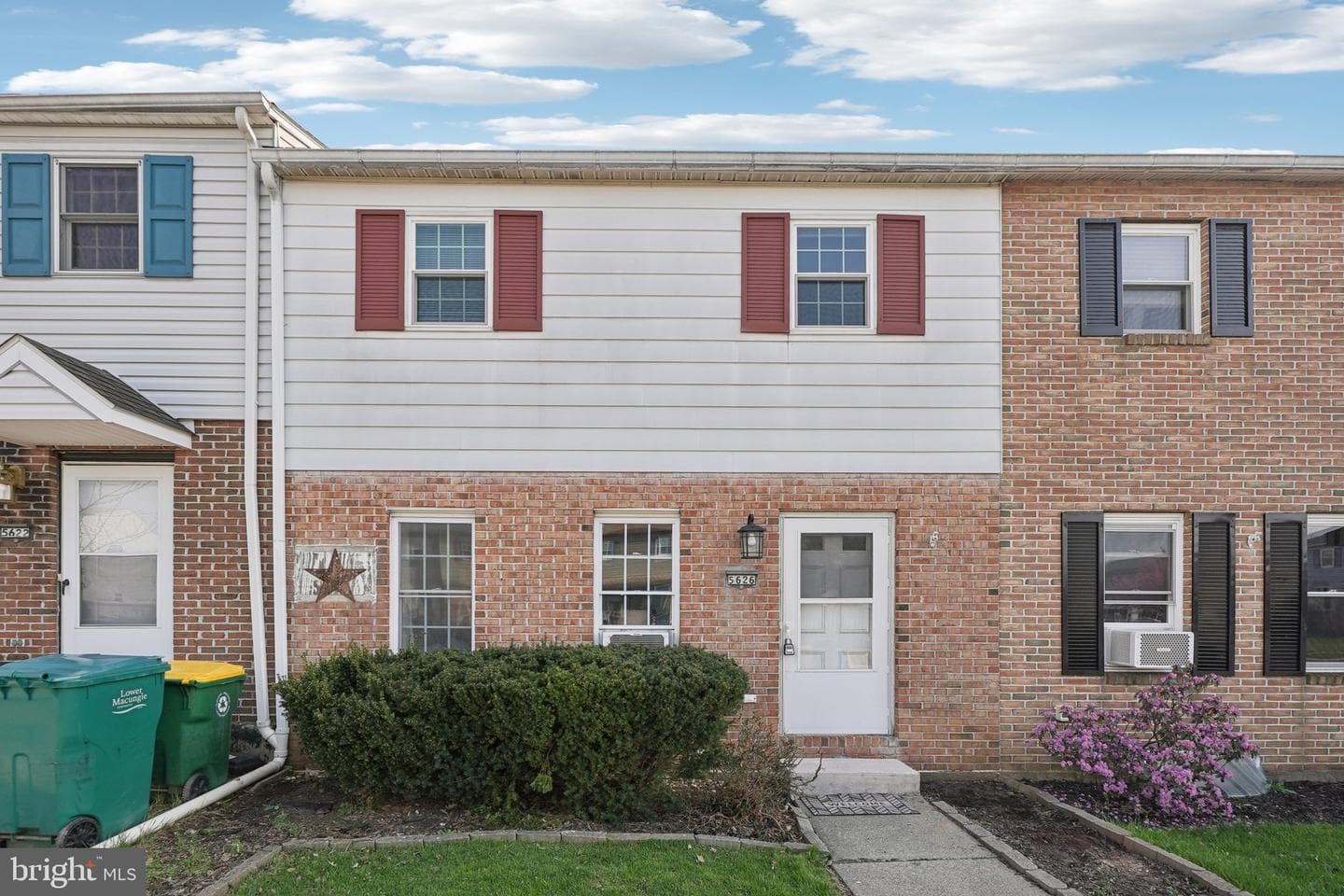 5626 Greens Drive photo 1