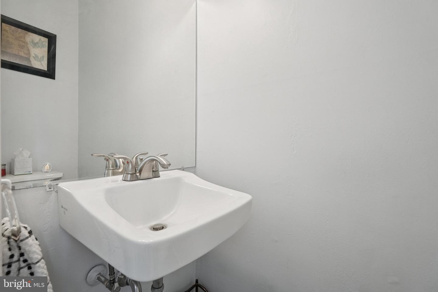 5626 Greens Drive photo 17