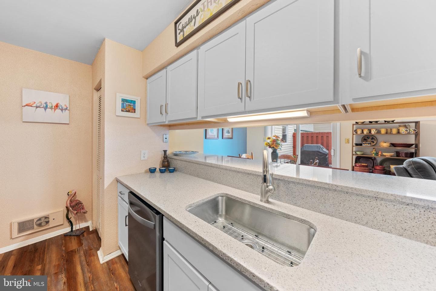 84 Covington Place photo 10