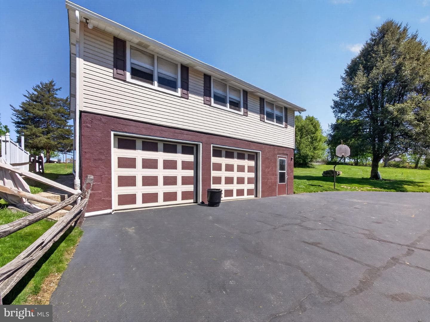 8275 Mertztown Road photo 12