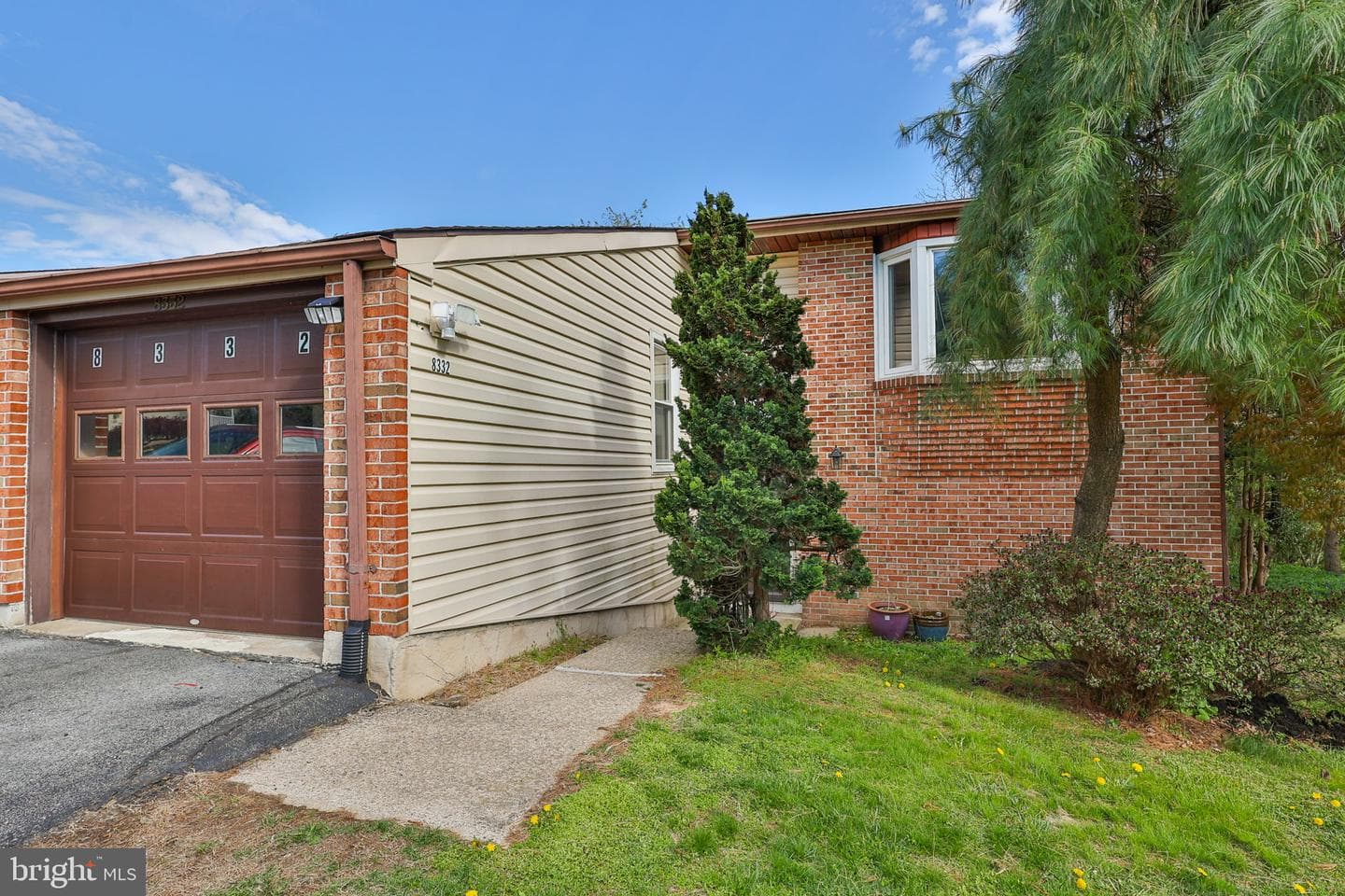 8332 Willow Run photo 3