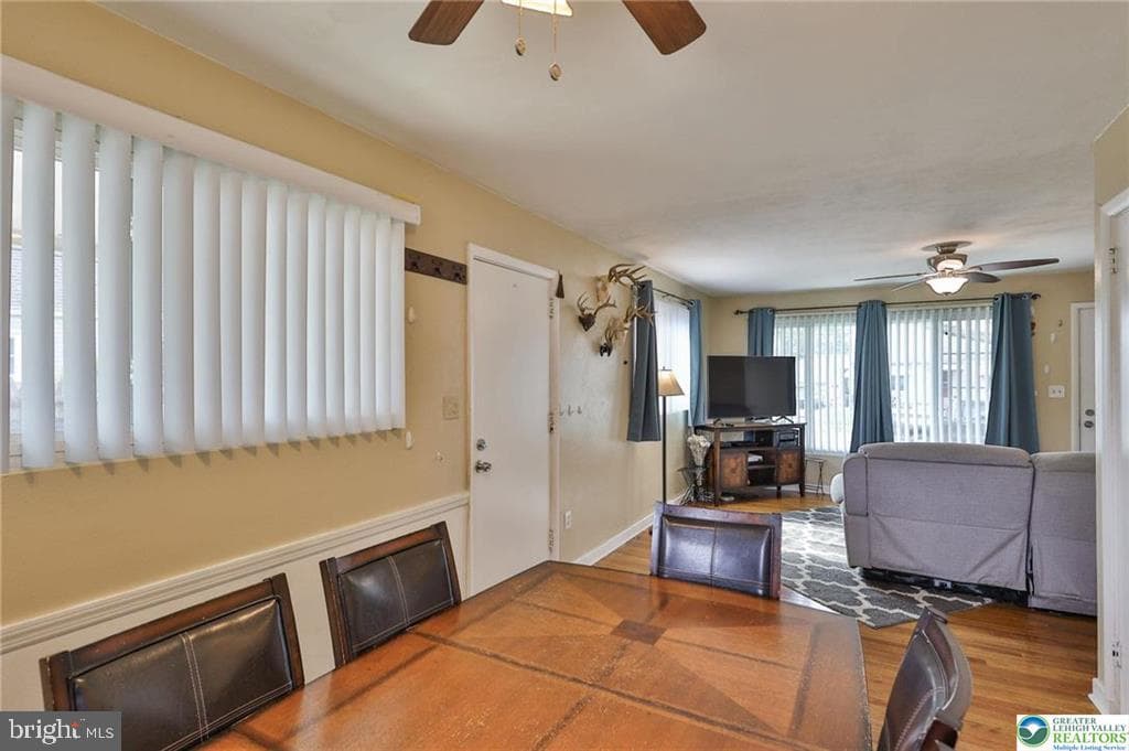 2840 W South Street photo 14