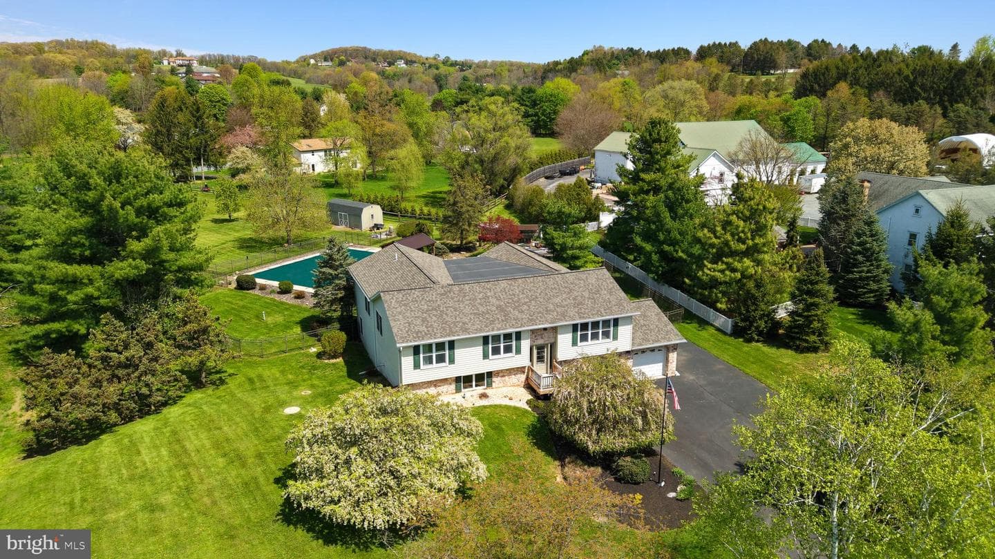 4263 Park Avenue photo 1
