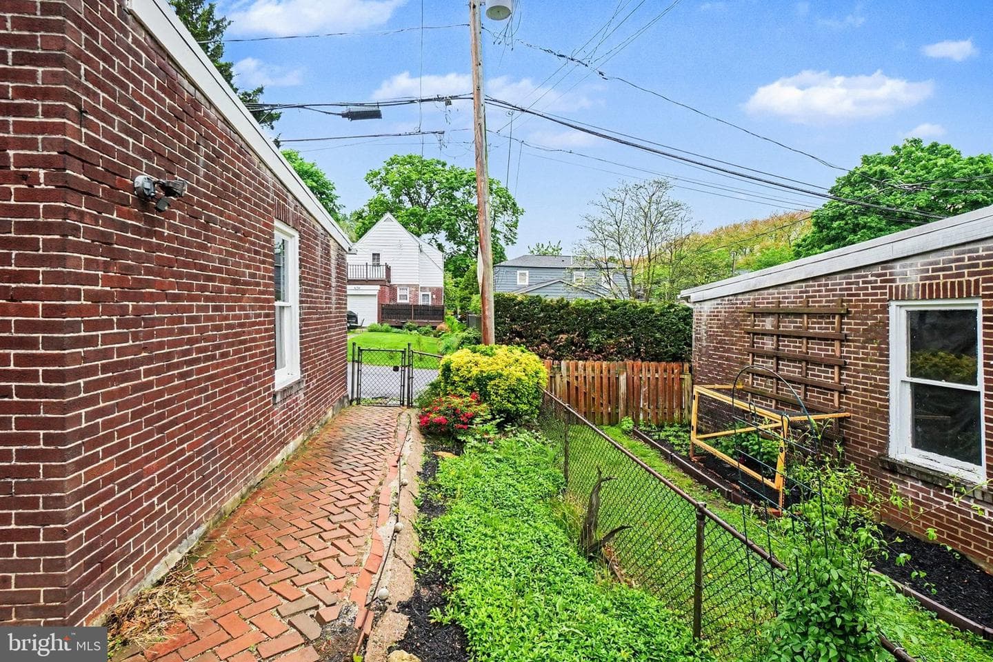 520 N Berks Street photo 34