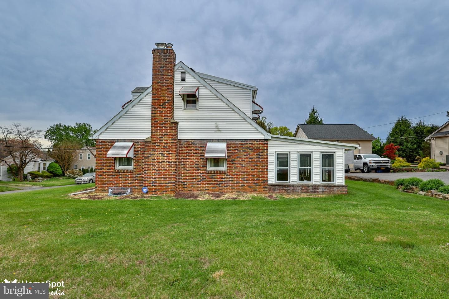 34 N 38th Street photo 6