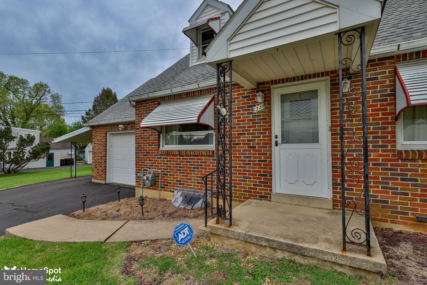 34 N 38th Street photo 8