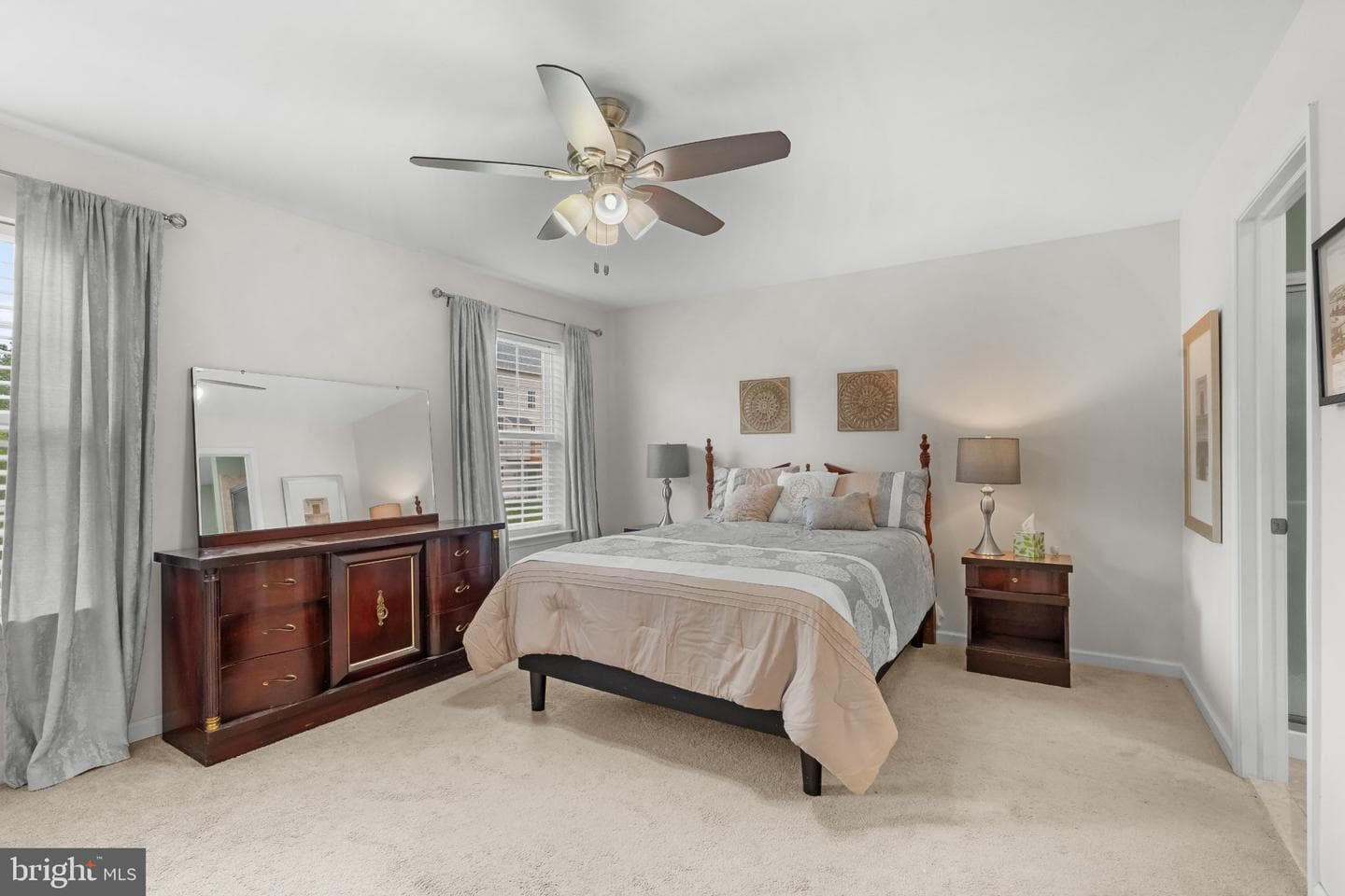 9701 Viceroy photo 21