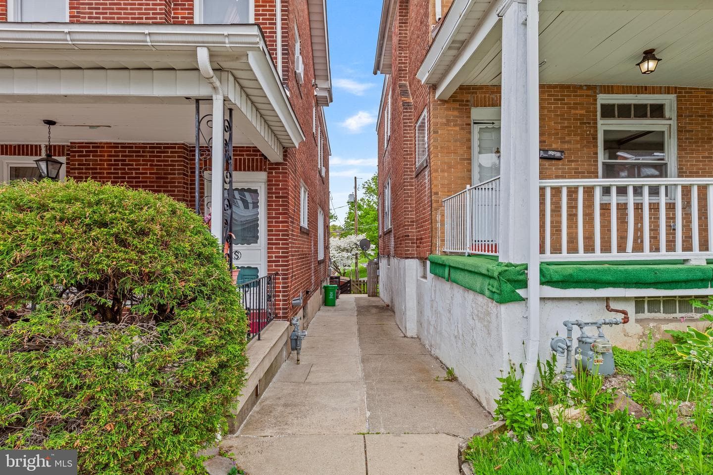 120 N Saint George Street photo 3
