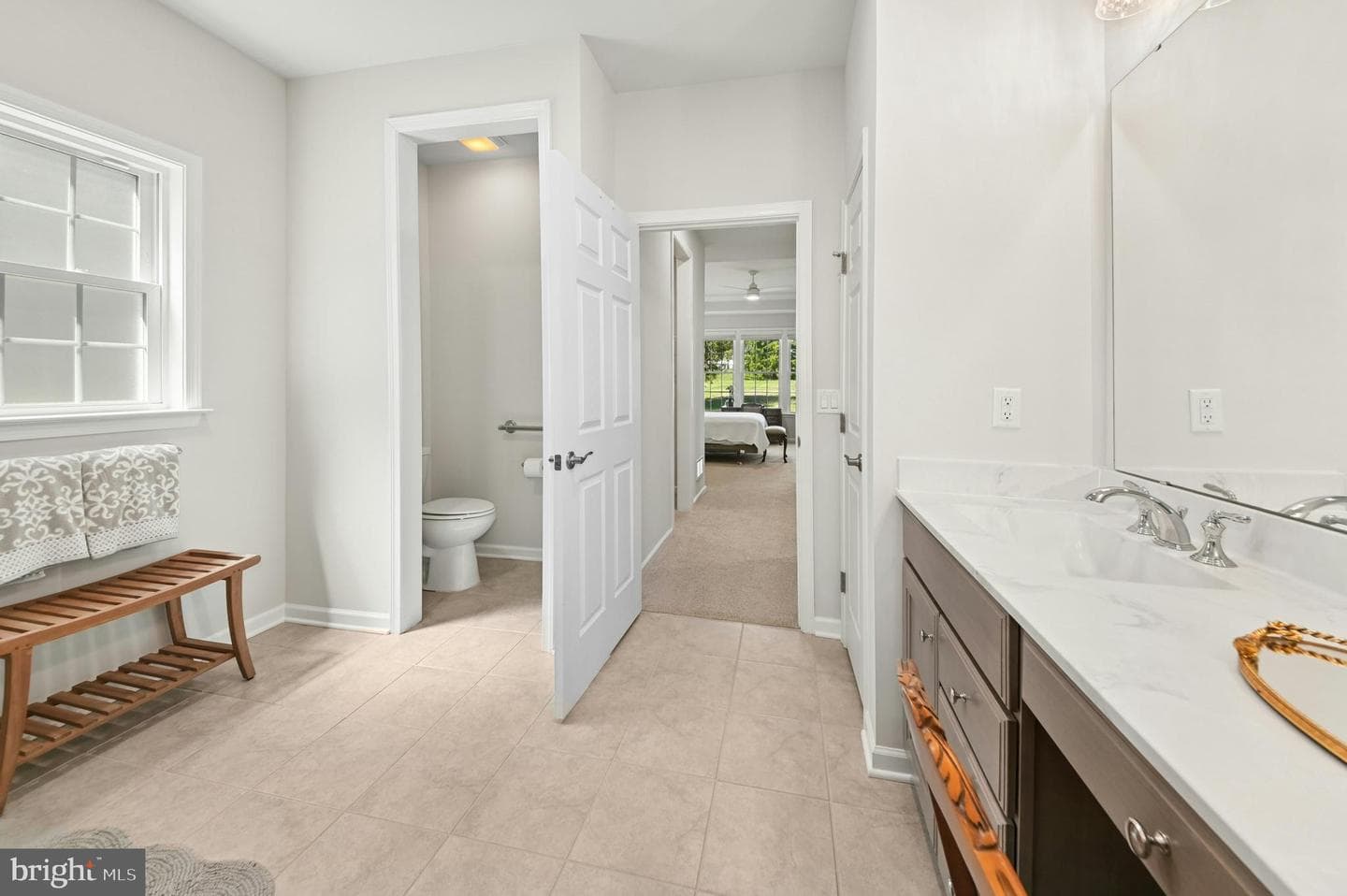 5544 Traditions Drive photo 20