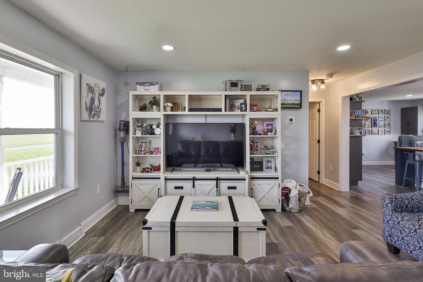 8738 Cardinal photo 11