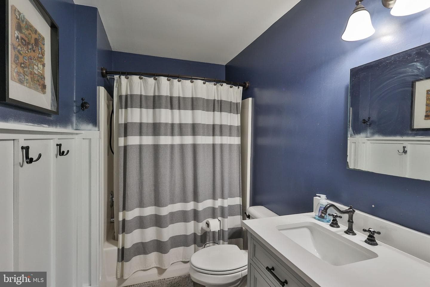 8738 Cardinal photo 39