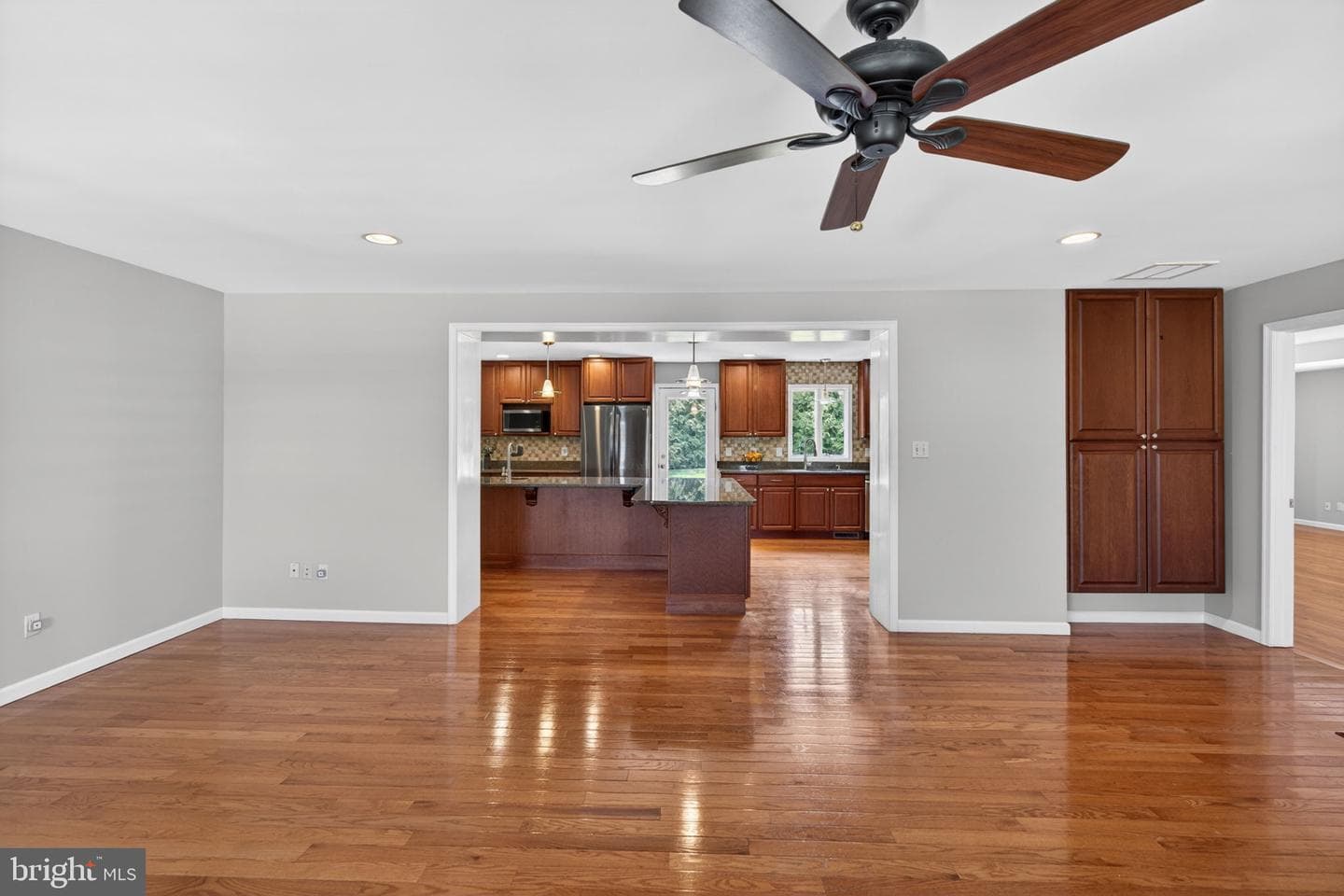1312 Dorney Avenue photo 23