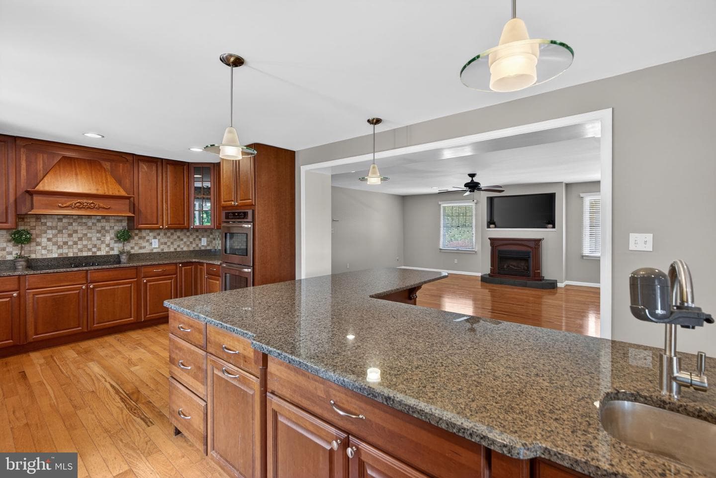 1312 Dorney Avenue photo 32