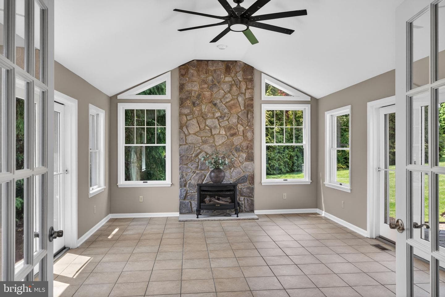 1312 Dorney Avenue photo 43