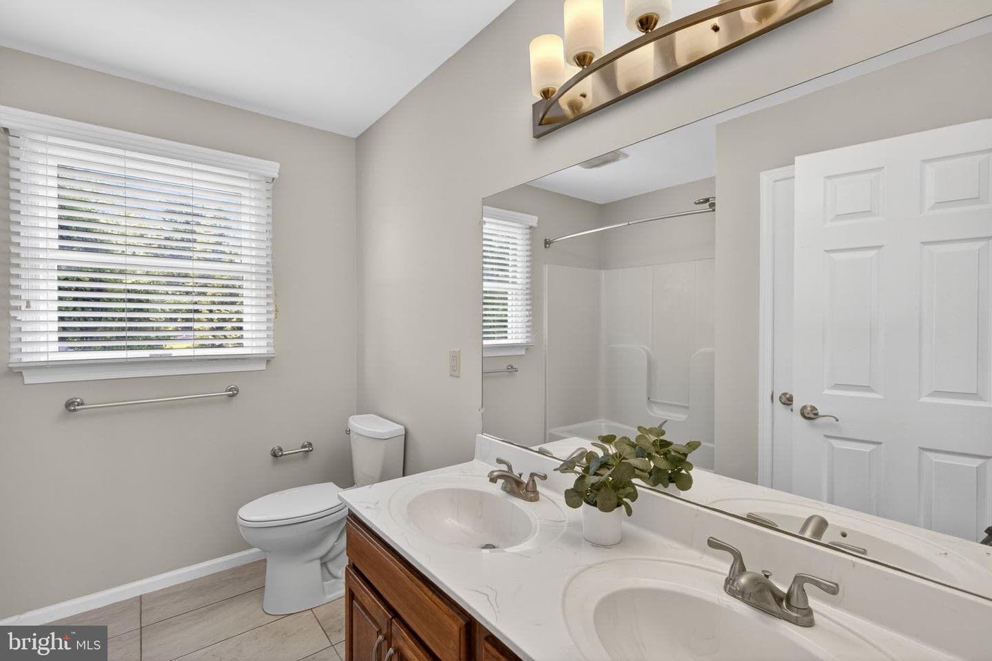 1312 Dorney Avenue photo 62