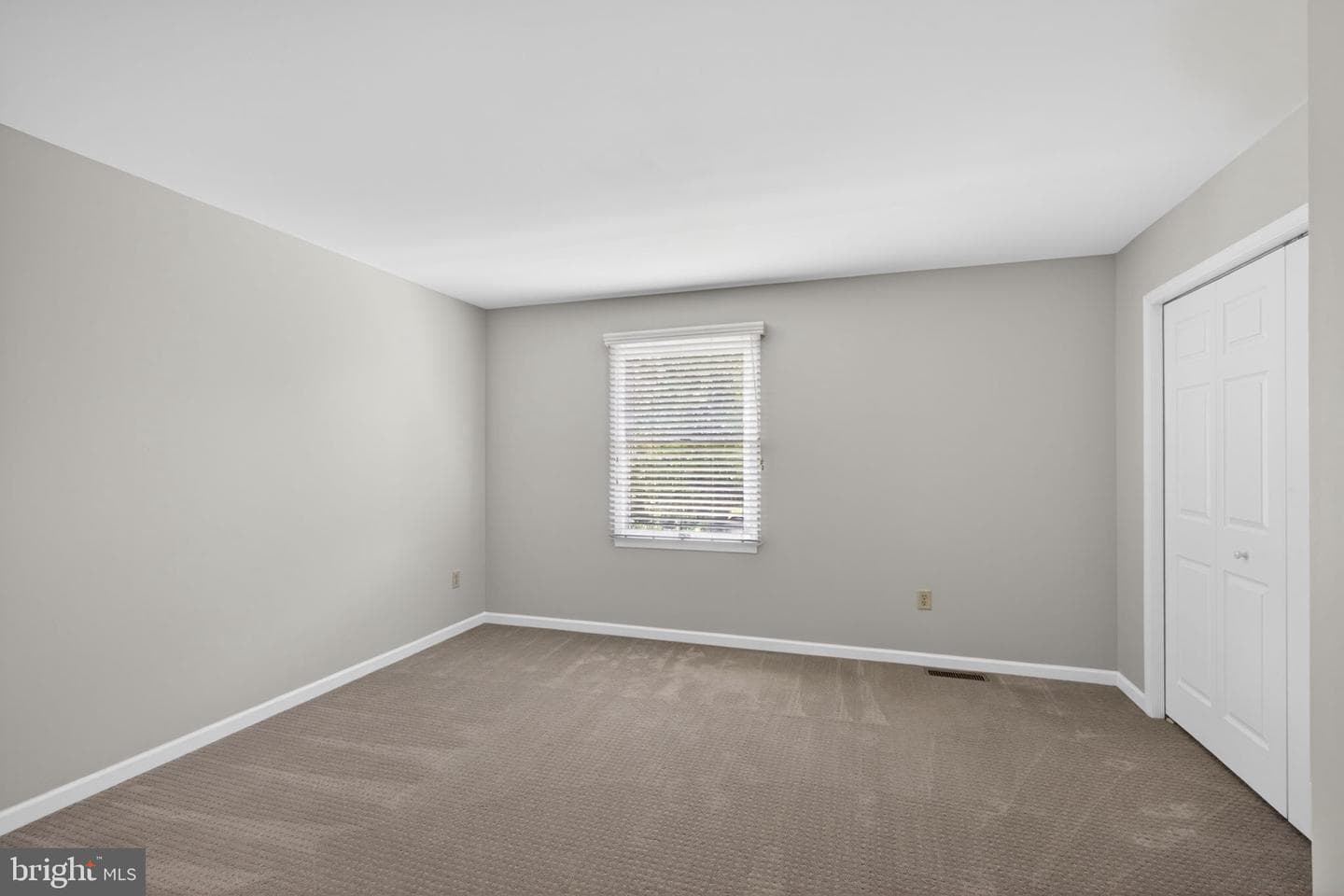 1312 Dorney Avenue photo 64